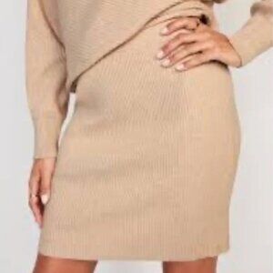 Old Navy tan ribbed skirt